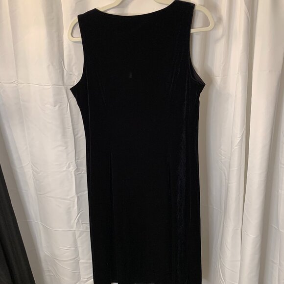 ❤️HP❤️🌟Virgo Petite Little Black Velvet Dress (SZ 10) - Picture 3 of 6